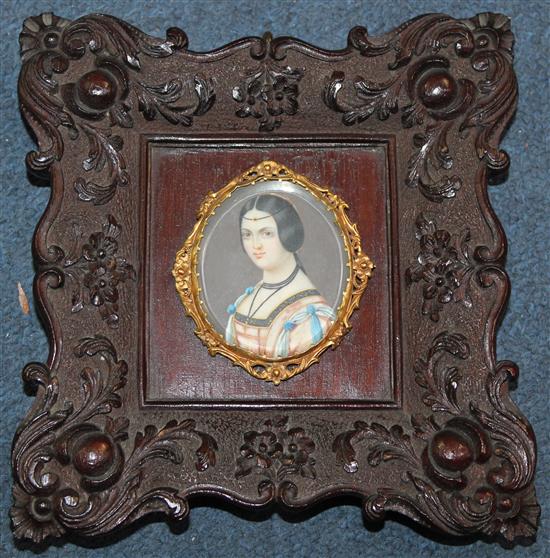19th century Indian School Miniature of a princess, 2 x 1.75in.